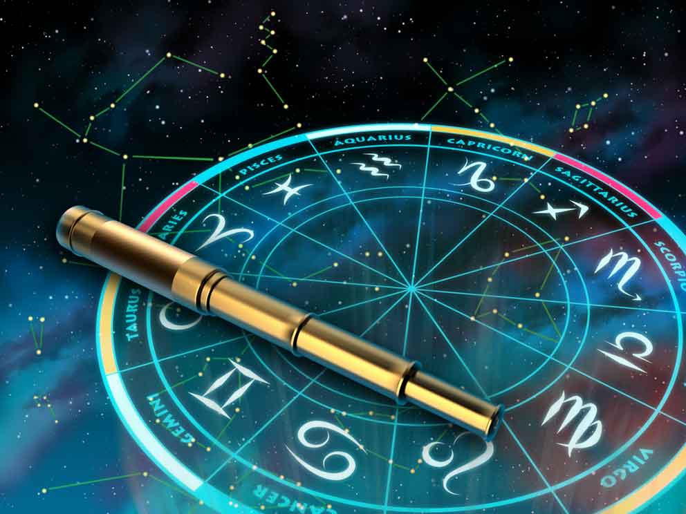 Ihr Horoskop von erfahrenen Beratern erstellen lassen
